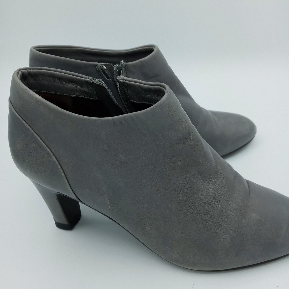 J. Crew Side Zip Leather Upper Chelsea booties